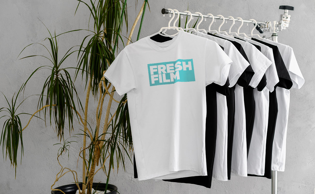 Avenue - T-shirts avec logo gallery thumbnail