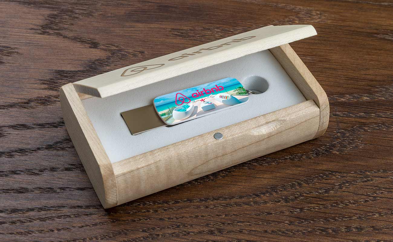 Orbit - Cle USB-C Personnalisable gallery thumbnail