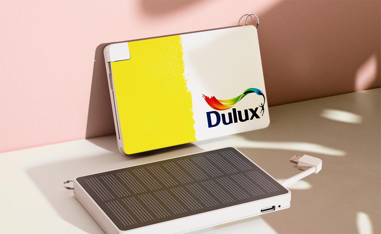Solar Card - Chargeur Solaire Portable personnalisé gallery thumbnail